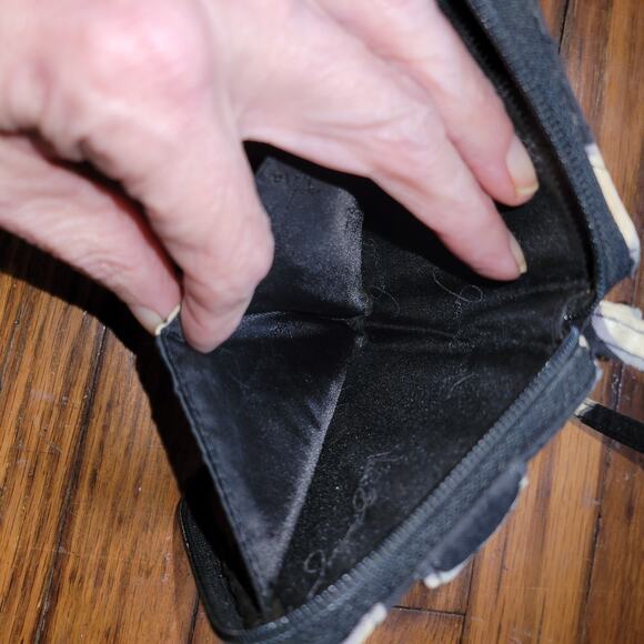 Vera Bradley Night & Day Carry it All Wristlet (Wallet Phone Card Cash)Pre-owned - Picture 4 of 10